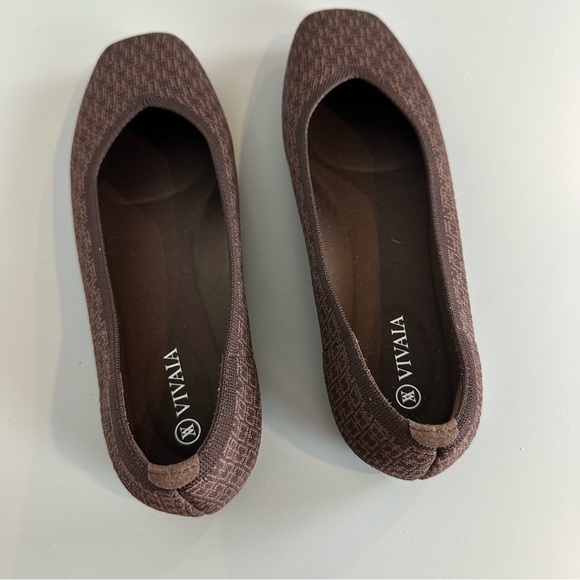 Vivaia Margot Square Toe Brown Chain Ballet Flats - Picture 3 of 7